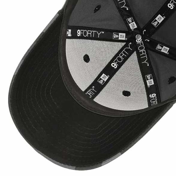 New Era Batman DC Character Logo Dark Camouflage 9Forty Adjustable Kids Cap - Image 4